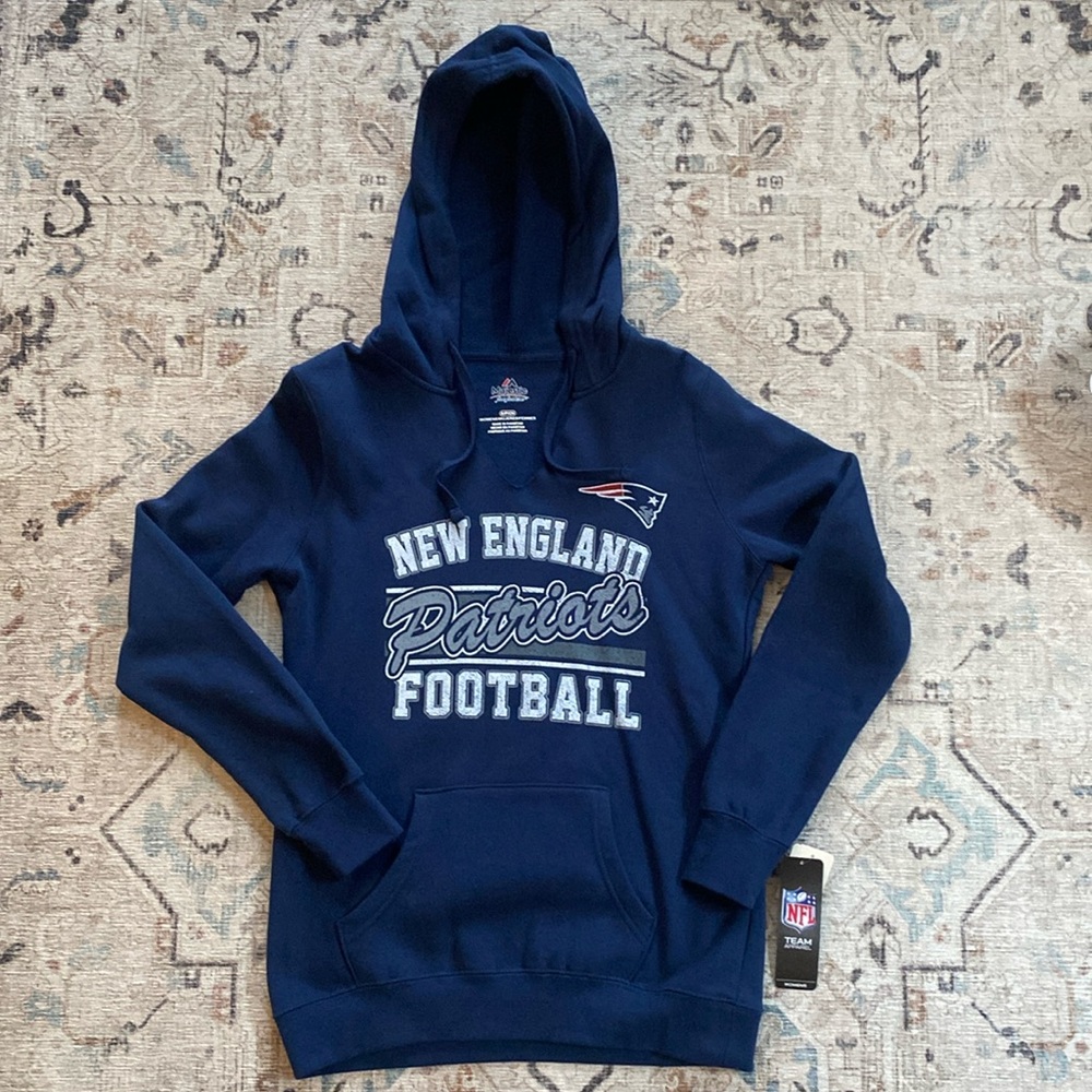 Women’s New England Patriots hoodie size small